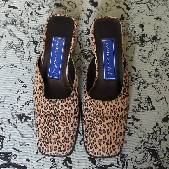 Vintage suede cheetah print mules - Picture 4 of 9